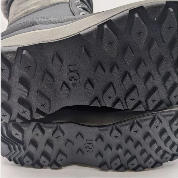 NEW UGG Adirondack III Tall sz 7 Women's Black Waterproof Snow Boot 1095142 - Picture 12 of 14